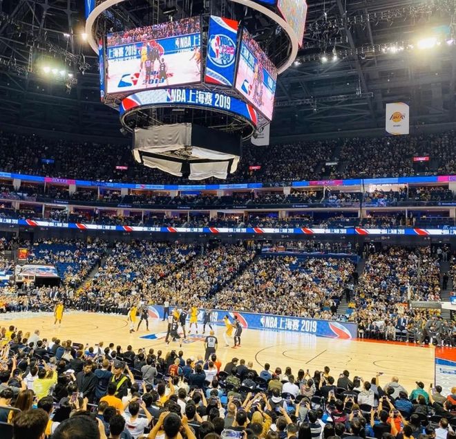 开云在线入口 -转折点成都蓉城临场应变，NBA季后赛赛后攻防权衡，球迷炸锅，更衣室氛围转暖 