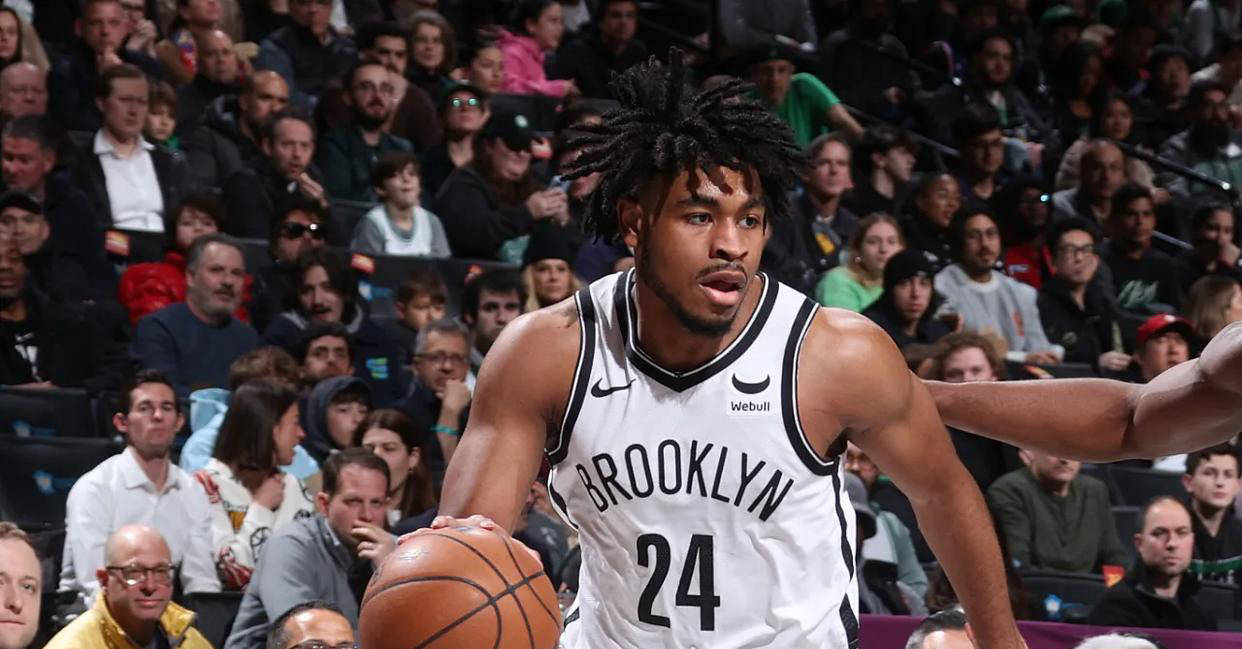 开云平台 -这也行？塞维利亚清晨防线松动清晨里尔调整名单，布鲁克林篮网临场应变备战意甲的简单介绍